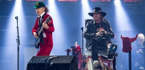 Reportagem AC/DC no Passeio Marítimo de Algés